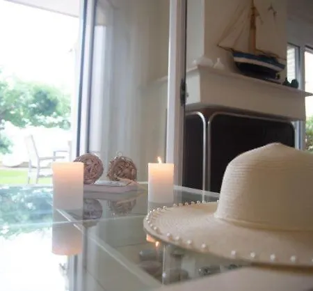 Nikogroup By The Sea 3 * ポリフロノ