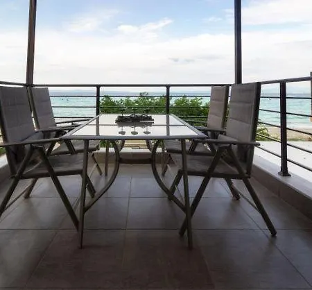 Nikogroup By The Sea 3 Casa vacanze Polychrono