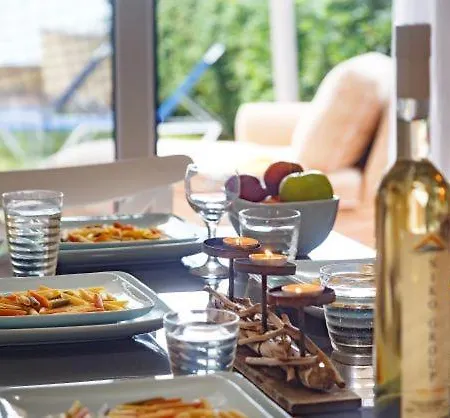 Nikogroup By The Sea 3 בית נופש פוליכרונו