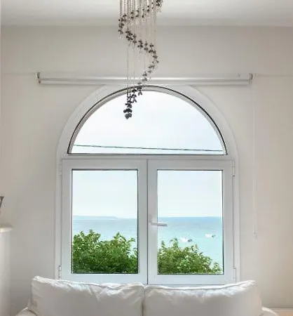 Nikogroup By The Sea 3 *