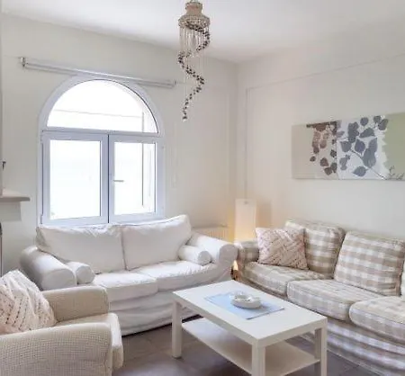 Tatil Evi Nikogroup By The Sea 3 Polychrono