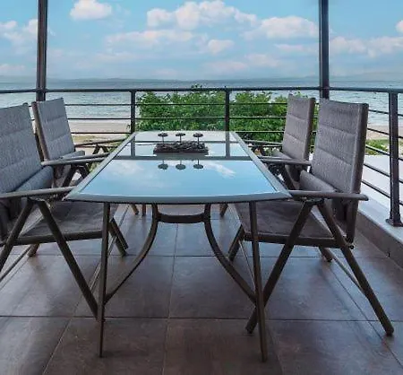 Tatil Evi Nikogroup By The Sea 3